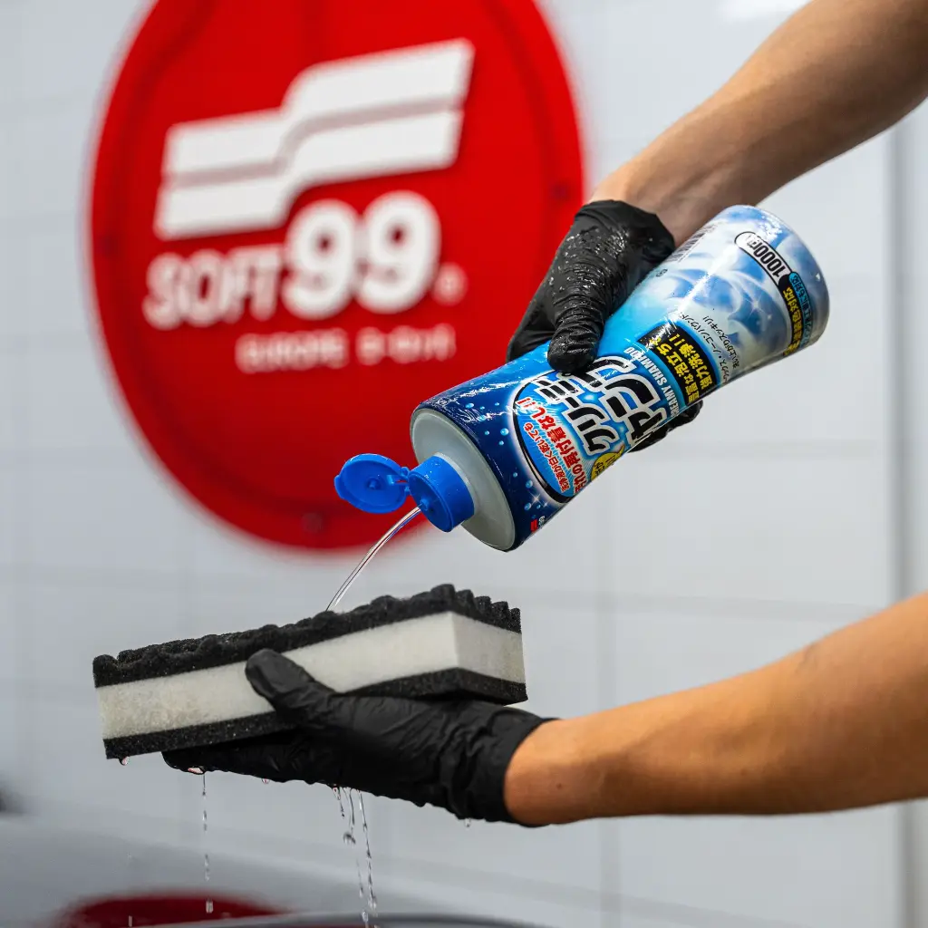 SOFT99 Shampoo Creamy use 4.webp