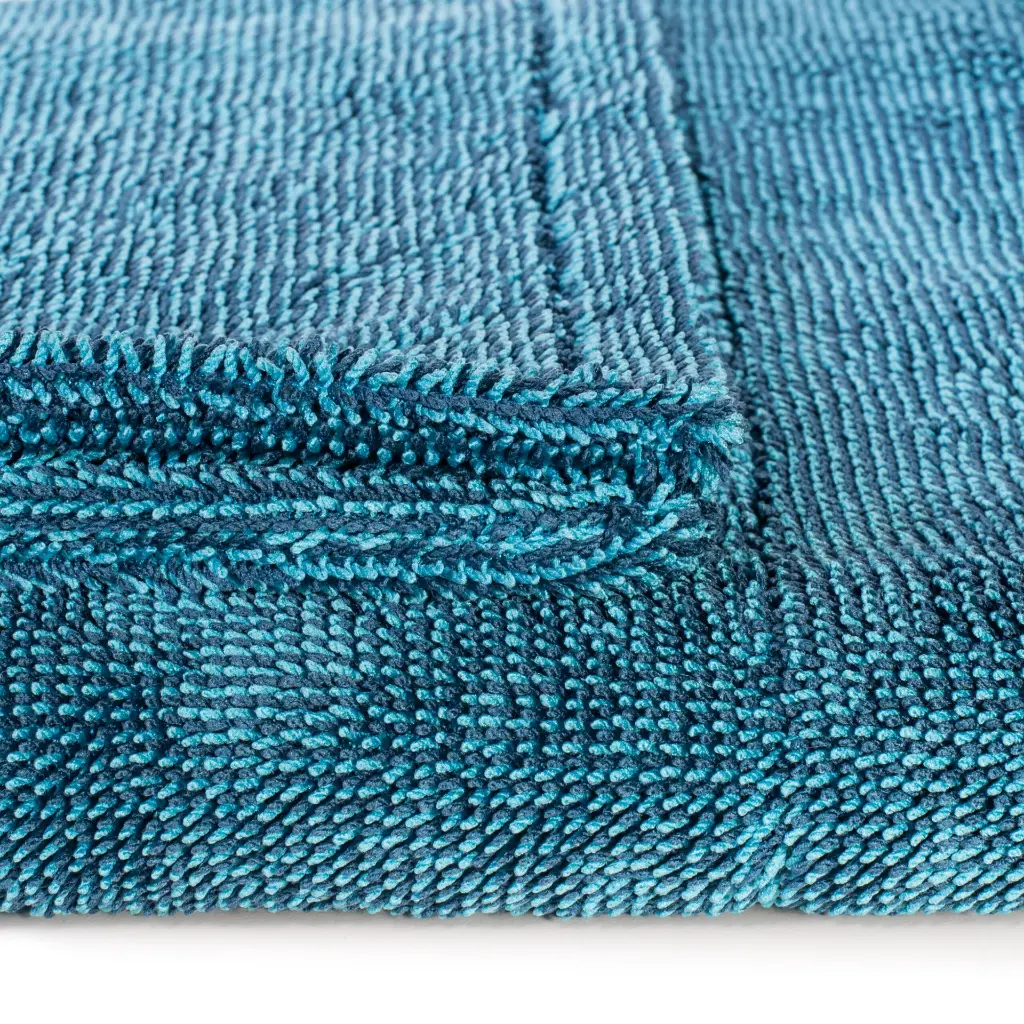 fxprotect-mini-dry-master-1100gsm-drying-towel-6-scaled.webp