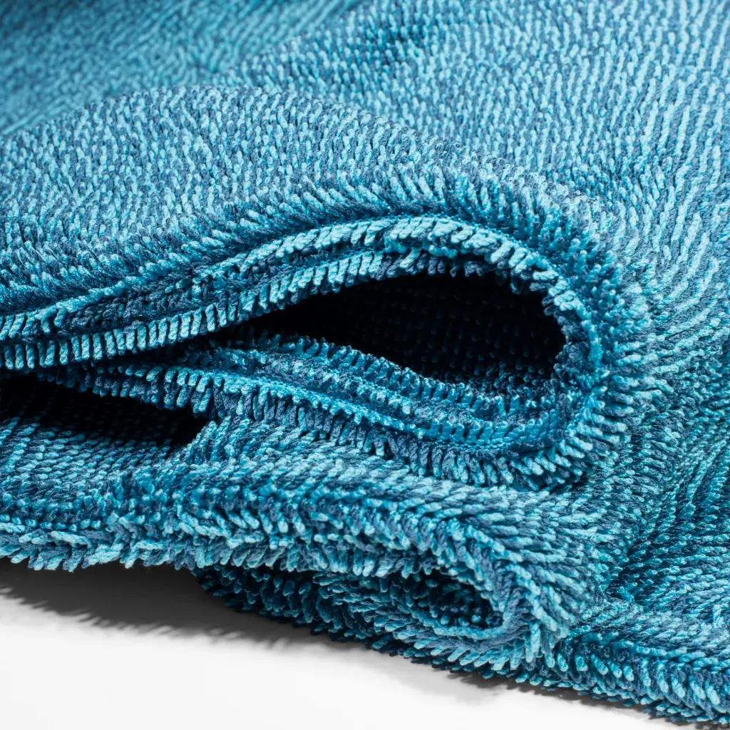 fxprotect-mini-dry-master-1100gsm-drying-towel-8-scaled.webp