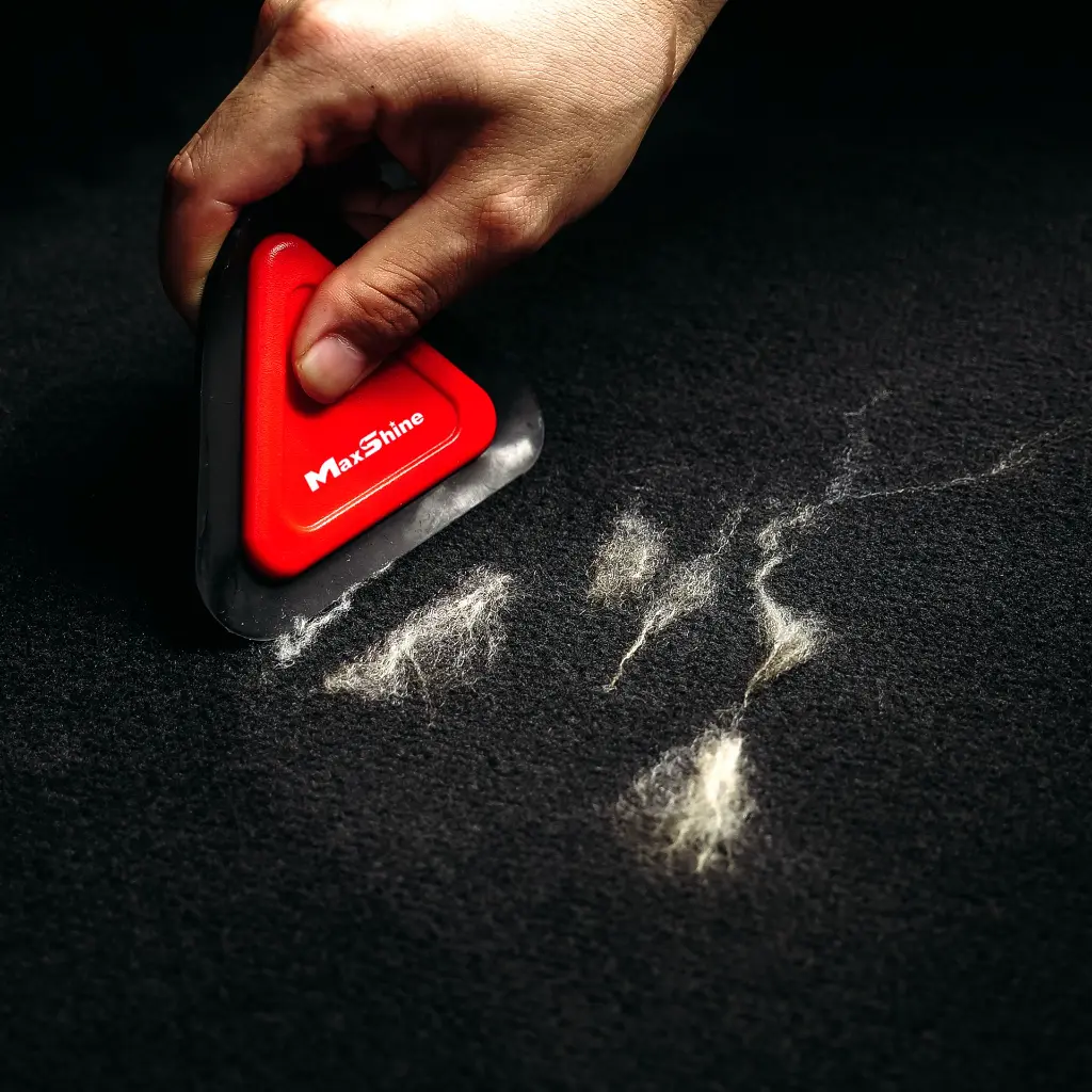 MAXSHINE PET HAIR REMOVAL BRUSH - Mājdzīvnieku matu noņemšanas birste5.webp