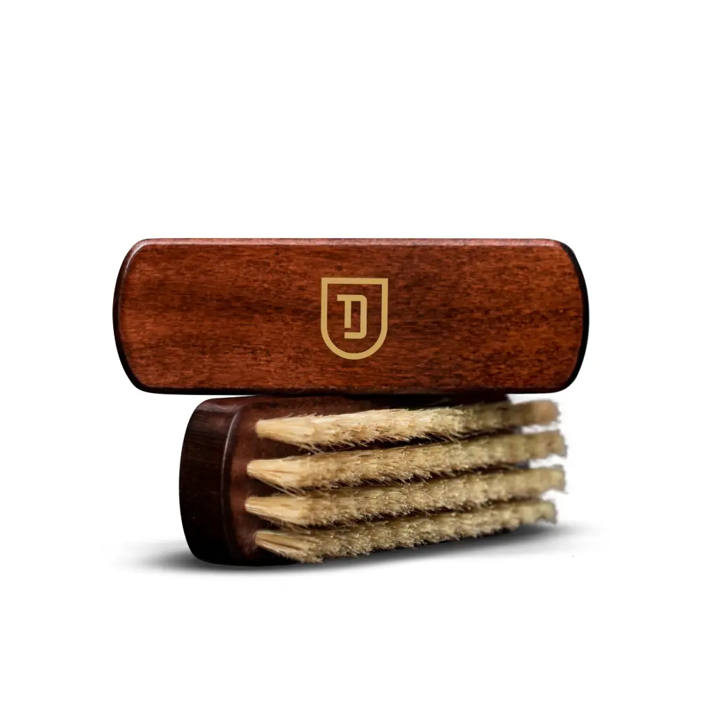 DETURNER LEATHER BRUSH Birste ādas tīrīšanai
